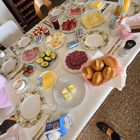 Wald Cafe בית הארחה זימבאך אם אין